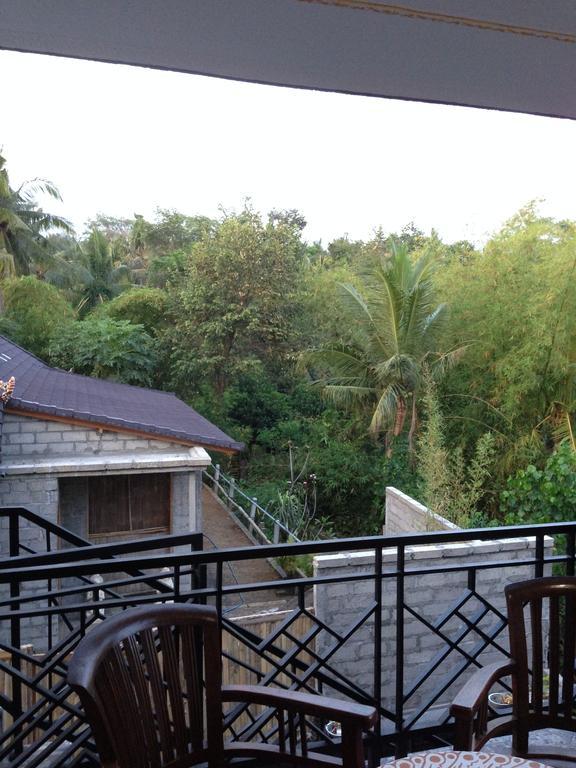 Cebluk Sari Apartment Ubud Exterior foto