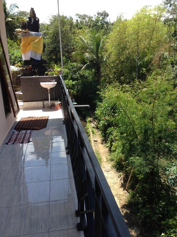 Cebluk Sari Apartment Ubud Exterior foto
