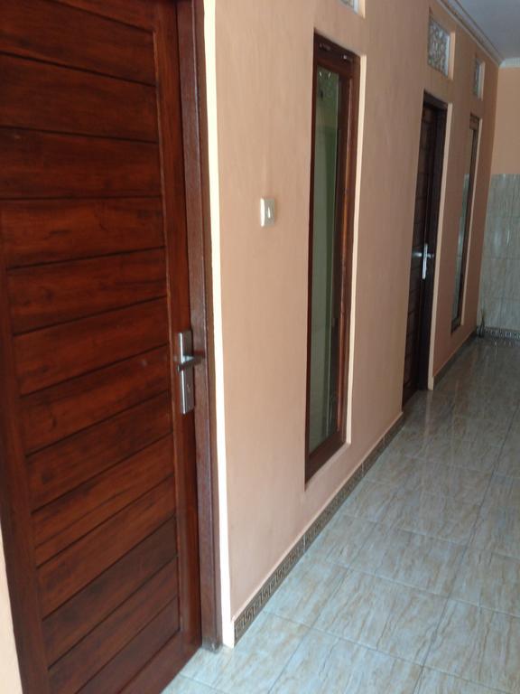 Cebluk Sari Apartment Ubud Exterior foto